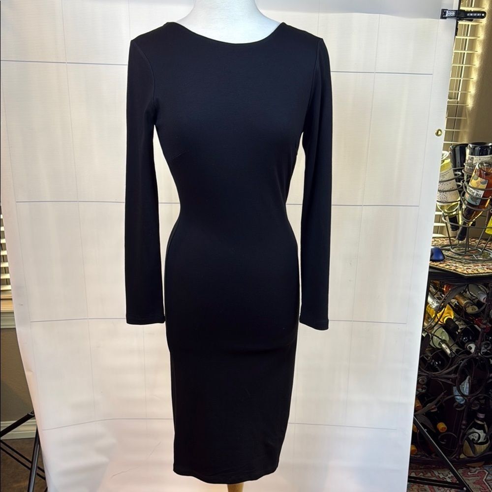 Lulu's Black Long Sleeve Backless Bodycon Cocktail Dress, Medium